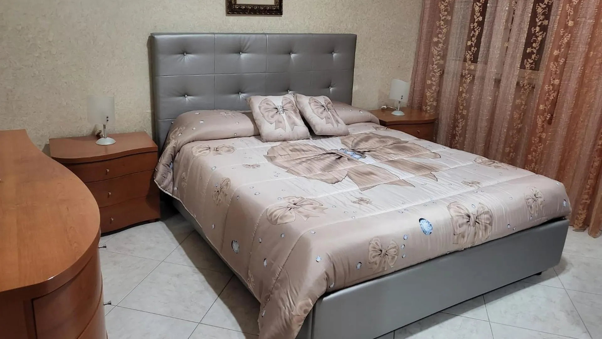 Casa Bevar Neapol 0*,  Itálie
